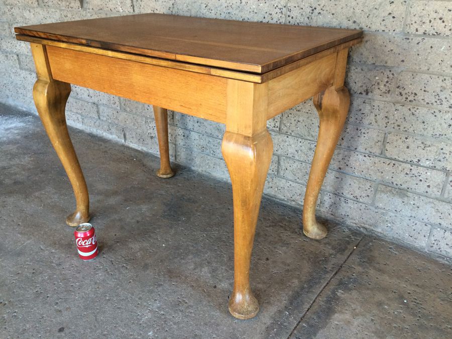Gaming Table with Rotating Top [Photo 1]