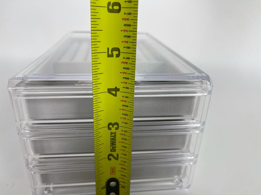 Acrylic Lucite Clear Jewelry Box 9'W X 5'D X 4'H Retails $68 [Photo 9]