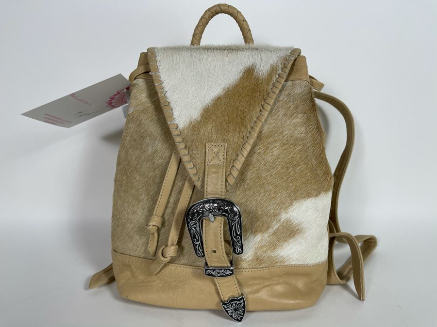 New Leather Saudara Handbag Backpack 10'W X 12'H Retails $325 [Photo 2]
