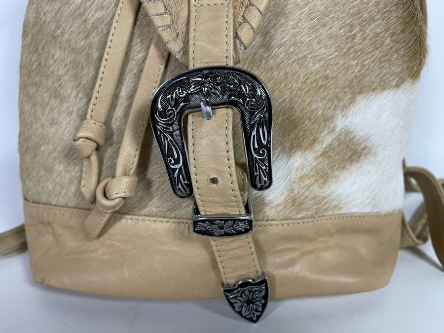 New Leather Saudara Handbag Backpack 10'W X 12'H Retails $325 [Photo 3]