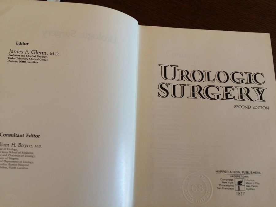 Medical Urologic Surgery Books [Photo 11]