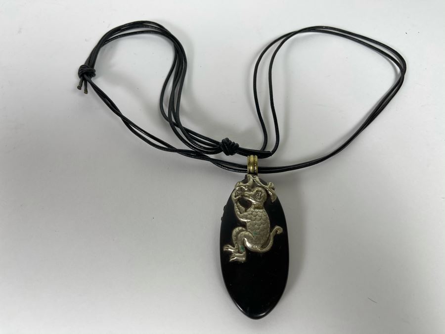 Natural Stone Base Metal Pendant Necklace [Photo 5]