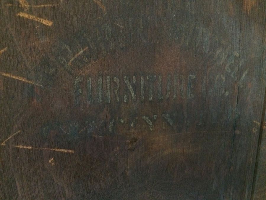 Beautiful Antique 2 Door Bookcase with Lock and Ball and Claw Feet [Photo 21]