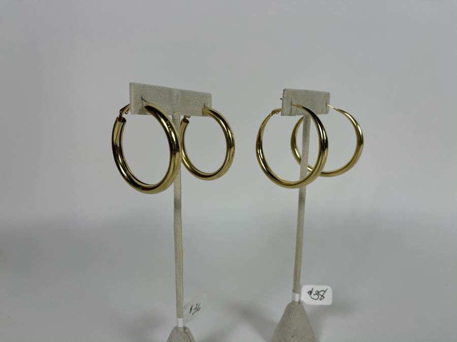 Pair Of 14K Gold PLATED Hoop Earrings With Store Display Retails $74 [Photo 2]