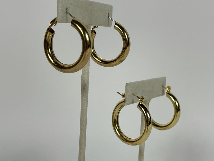 Pair Of 14K Gold PLATED Hoop Earrings With Store Display Retails $68 [Photo 3]