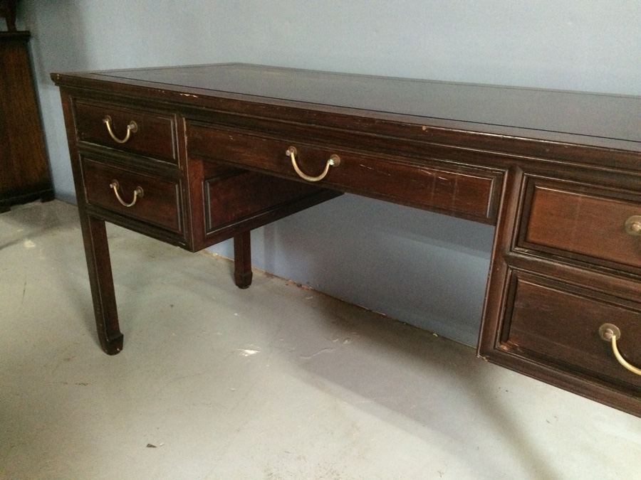 Rosewood Asian Desk [Photo 5]