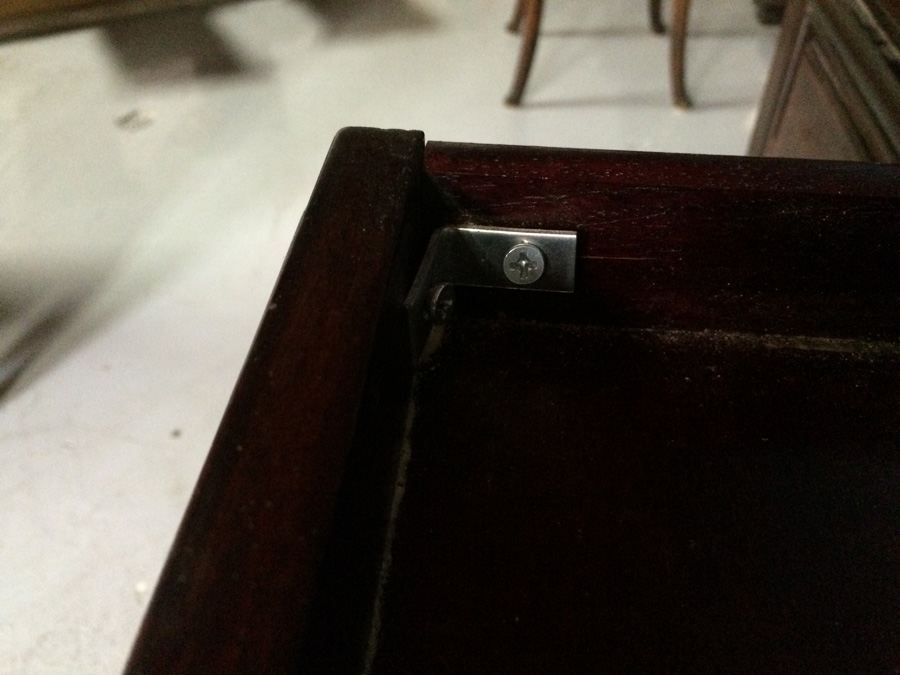 Rosewood Asian Desk [Photo 9]