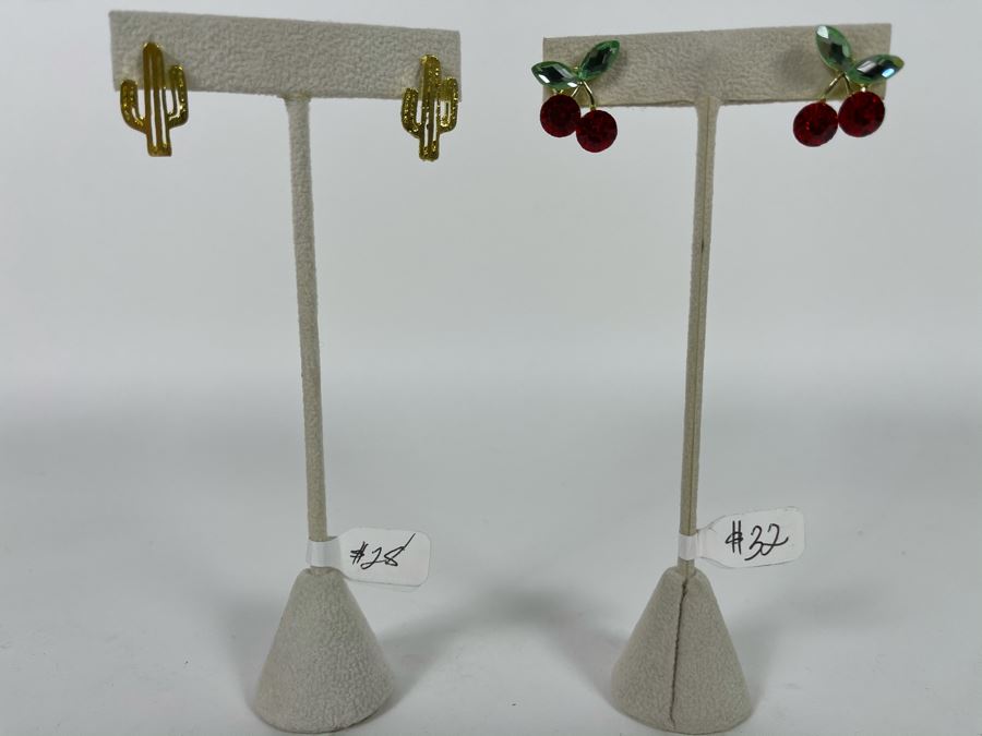 Pair Of 14K Gold PLATED Cactus And Cherry Crystal Earrings With Store Display Retails $60 [Photo 5]