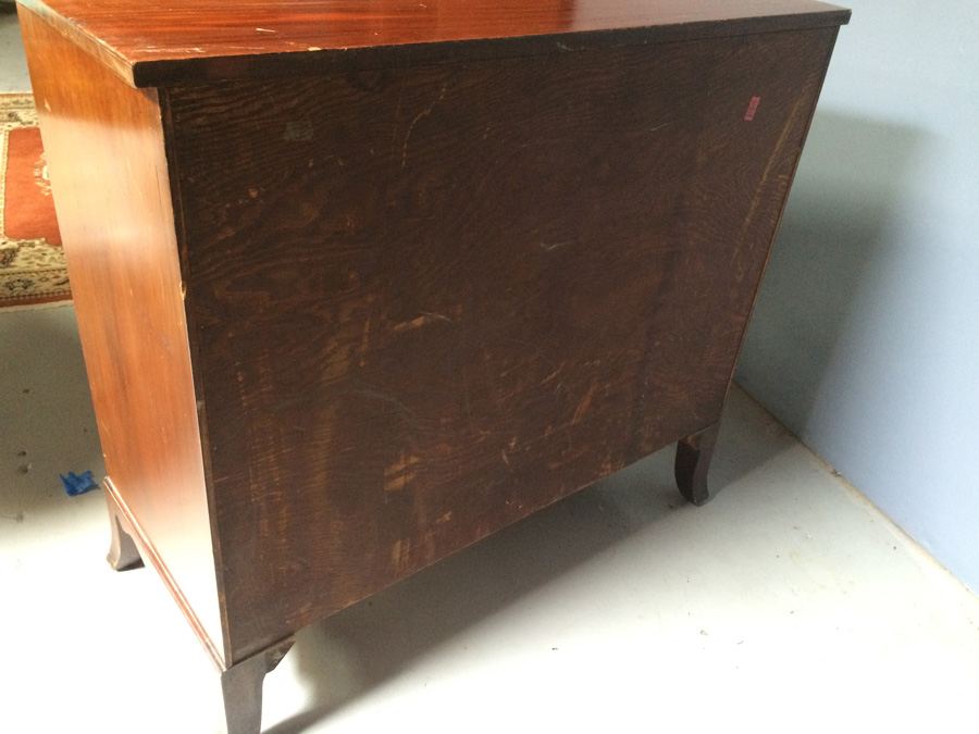 4-Drawer Dresser [Photo 10]