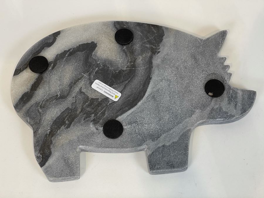 Marble Pig Cutting Board 12' X 8' Retails $40 [Photo 3]