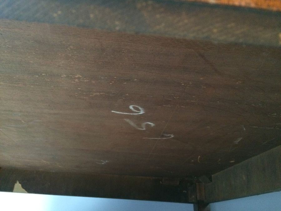 Corner Table [Photo 16]