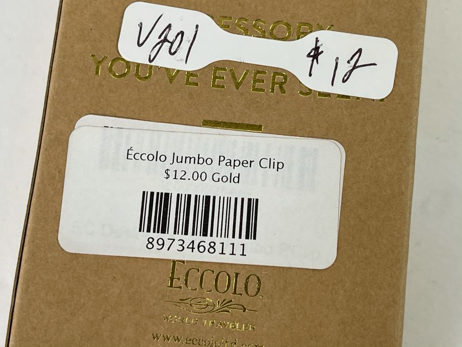 Acrylic Display 16'W X 18'H With Designer Crafted Greeting Cards And Jumbo Paperclip Apx Retail $120 [Photo 16]