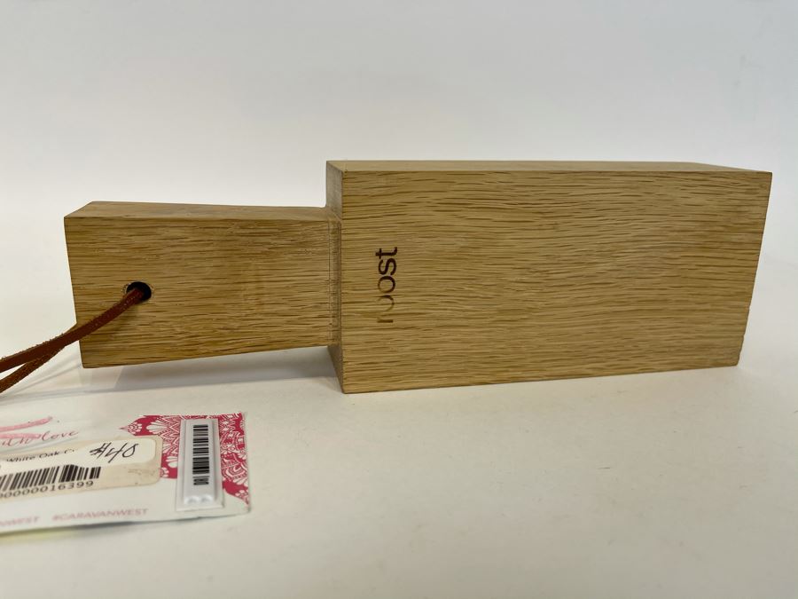 New White Oak Cutting Plank Small Board By Roost 9.5'L X 3'W Retails $40 [Photo 1]