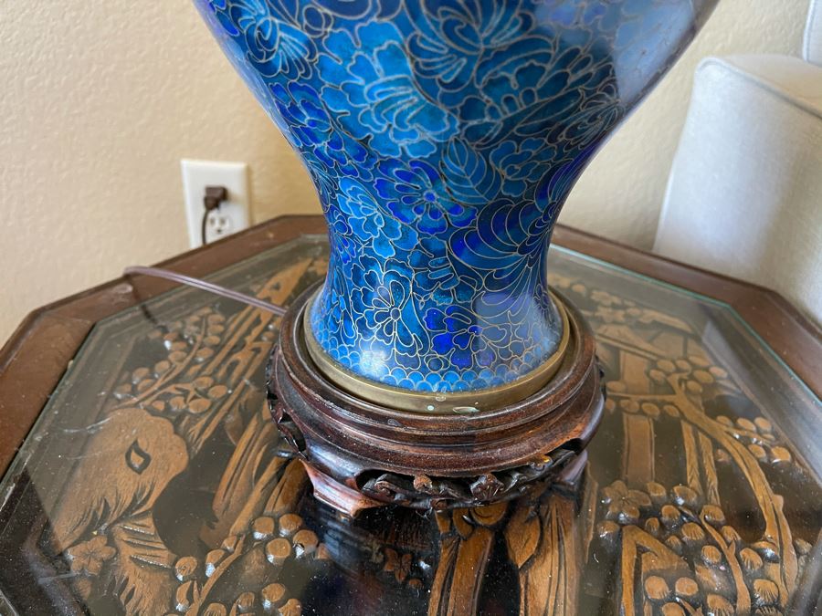 Chinese Blue Cloisonne With Chrysanthemums Table Lamp [Photo 5]