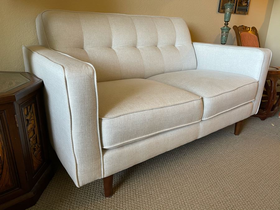 Modern Loveseat Sofa From Living Spaces [Photo 3]