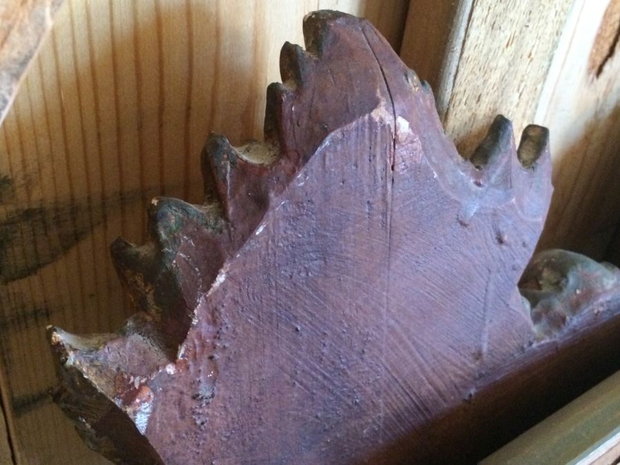 Antique Japanese Painting on Silk in a Beautifully Gilded Ornately Carved Wooden Frame [Photo 15]