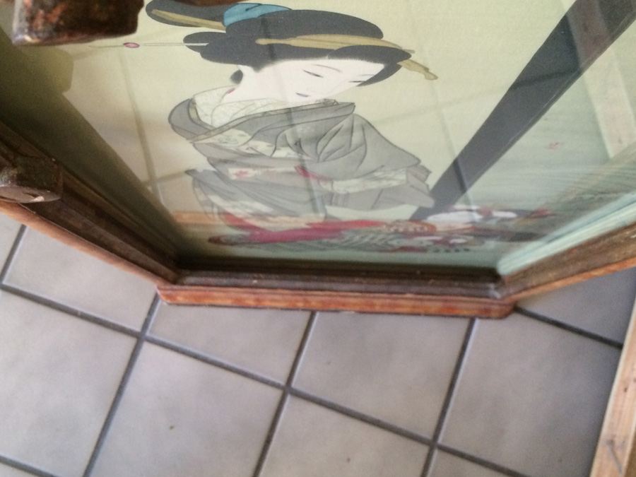 Antique Japanese Painting on Silk in a Beautifully Gilded Ornately Carved Wooden Frame [Photo 21]