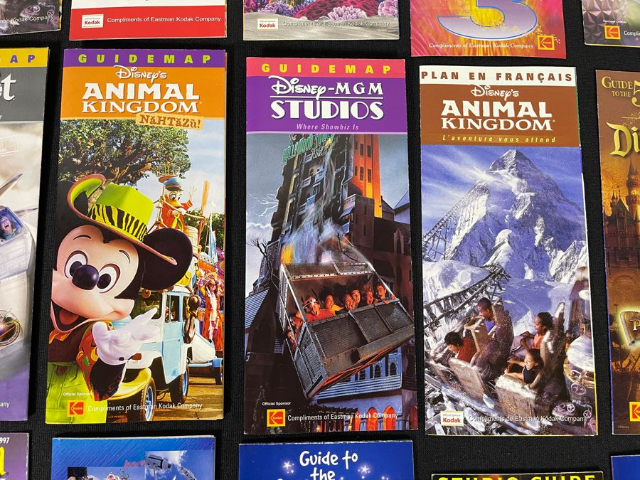 Apx (24) Disneyland / Disney Ephemera Related Guide Maps [Photo 8]