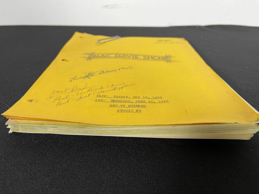 1976 Final Draft NBC TV Script To 'Mac Davis Show' Tape #109 [Photo 13]