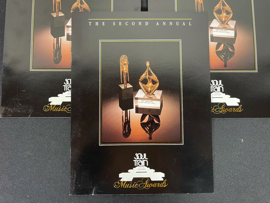 (3) Programs Of The Second Annual Soul Train Music Awards Nominations: Best Single - Michael Jackson Bad [Photo 3]