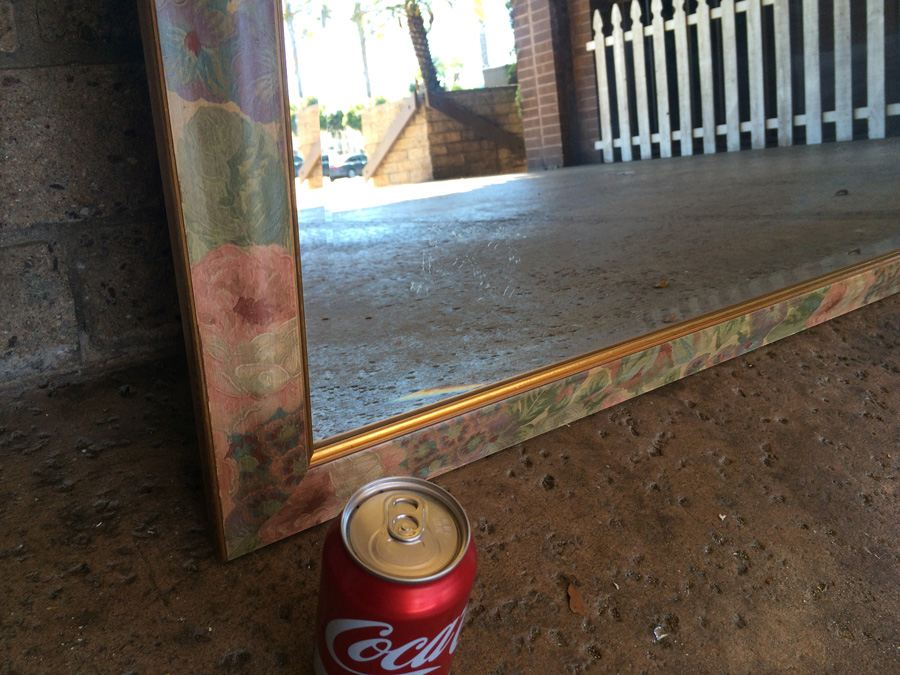 Beveled Glass Mirror with Floral Tones [Photo 3]