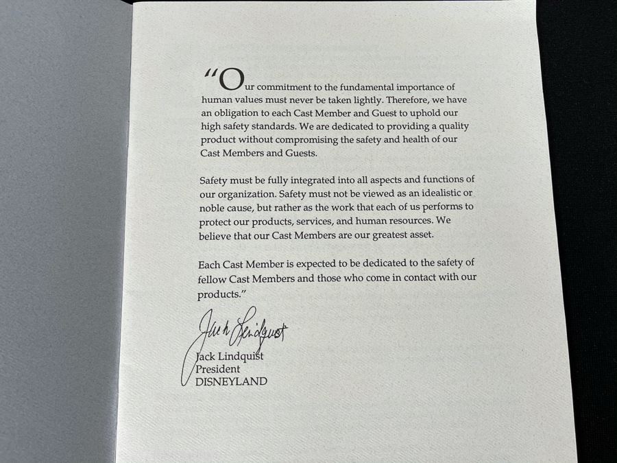 Disneyland Ephermera Safe Awareness Safety Guide 1991 [Photo 2]