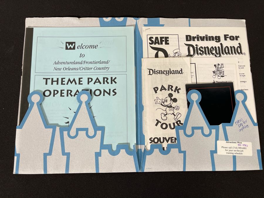 Disneyland Ephermera Theme Park Operations New Hire Orientation Folder 1994