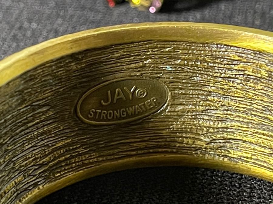 (10) Jay Strongwater Figural Enamel Napkin Rings Featuring Swarovski Crystals, Frogs, Turtles, Butterfiles - Owned By Former Miss Oregon Retails $800+ [Photo 9]