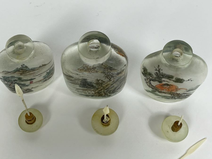 Set Of (3) Vintage Chinese Reverse Painted Chinese Snuff Bottles With Spoons Jade Jadeite Tops (One Of Spoons Is Fractured As Shown In Second Photo) [Photo 23]