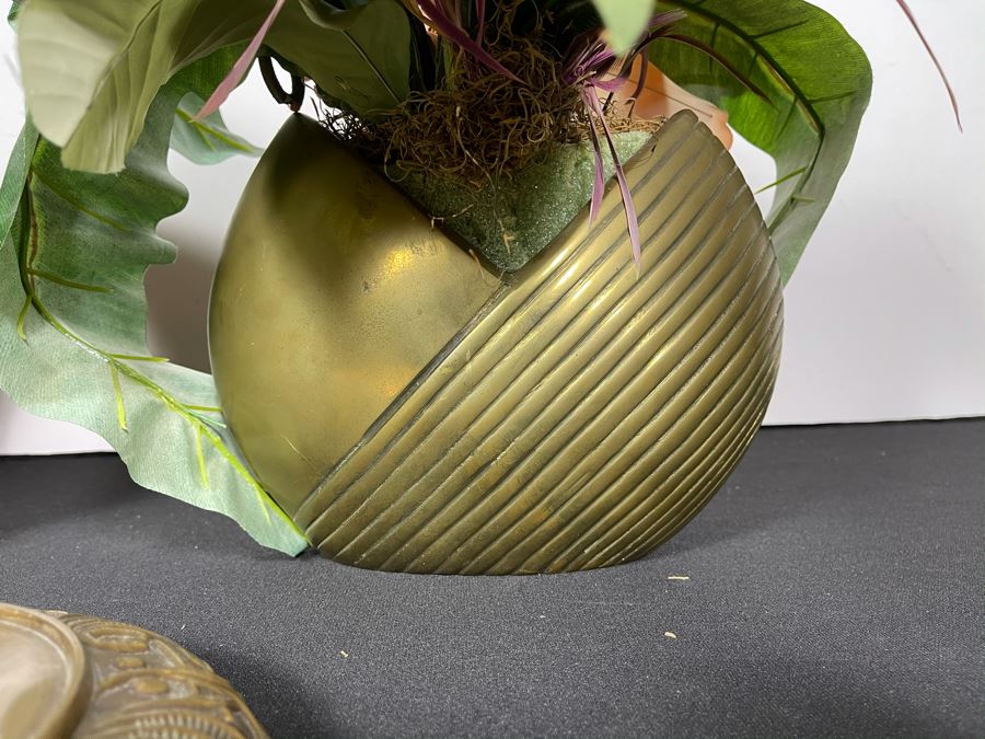Large Brass Flower Pot 12 X 12, Brass Vase With Artificial Flowers And Heavy Brass Plate From India [Photo 6]