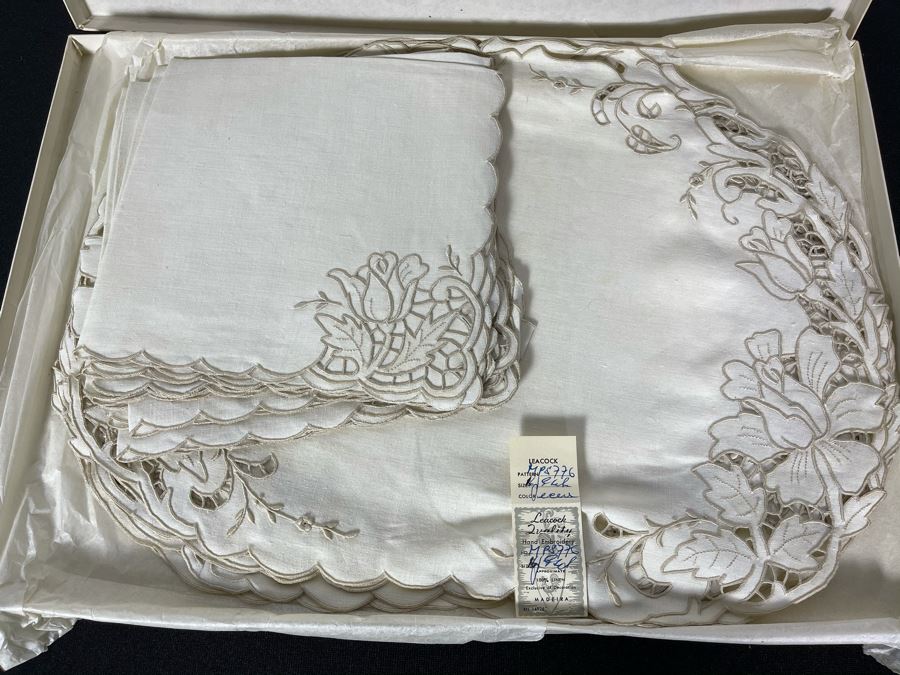 Vintage New Old Stock Hand Embroidery Linens Madeira Set Of 8 Napkins And Placemats (One Napkin Has Staining As Shown In Photos) [Photo 2]