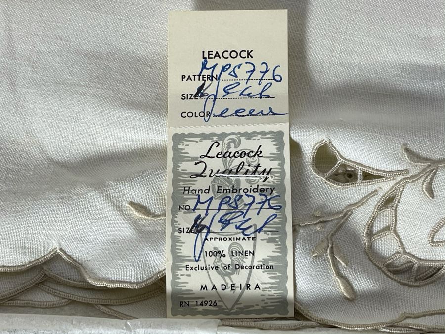 Vintage New Old Stock Hand Embroidery Linens Madeira Set Of 8 Napkins And Placemats (One Napkin Has Staining As Shown In Photos) [Photo 3]