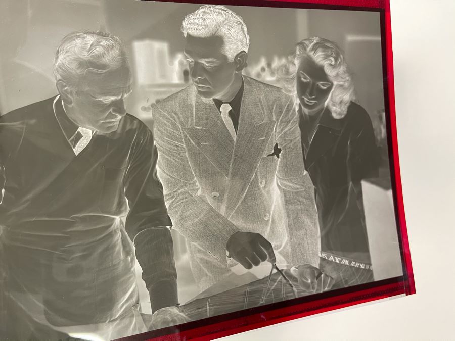 Actress Carole Mathews Old Hollywood B&W Photographs From Movie Scene With Original Large Negative 8.5 X 11 [Photo 3]