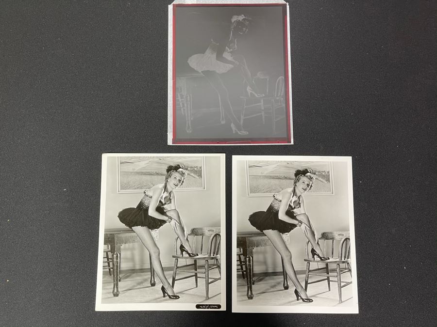 Actress Carole Mathews Old Hollywood B&W Photographs From Movie Set 'Meet Me At The Fair' With Original Large Negative 8.5 X 11 [Photo 1]