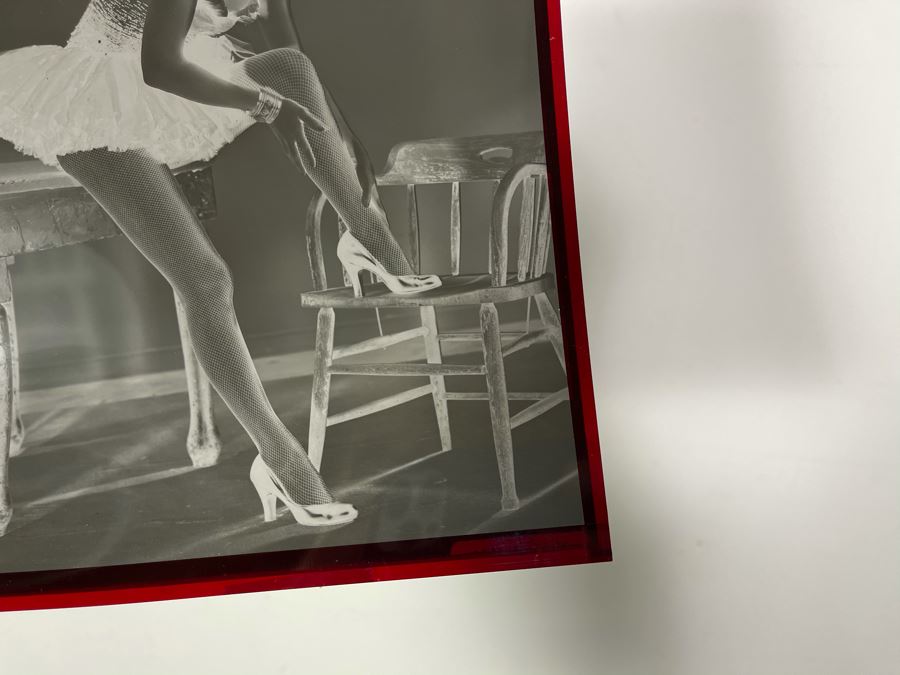 Actress Carole Mathews Old Hollywood B&W Photographs From Movie Set 'Meet Me At The Fair' With Original Large Negative 8.5 X 11 [Photo 4]