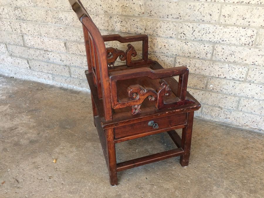 Vintage Chinese Chair with Drawer [Photo 4]