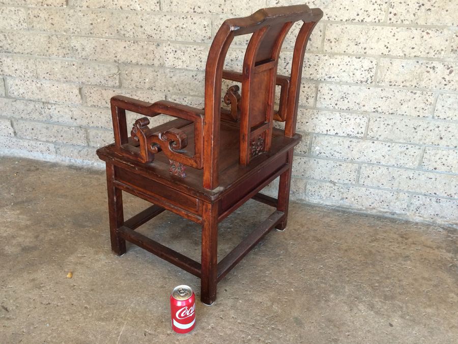 Vintage Chinese Chair with Drawer [Photo 14]