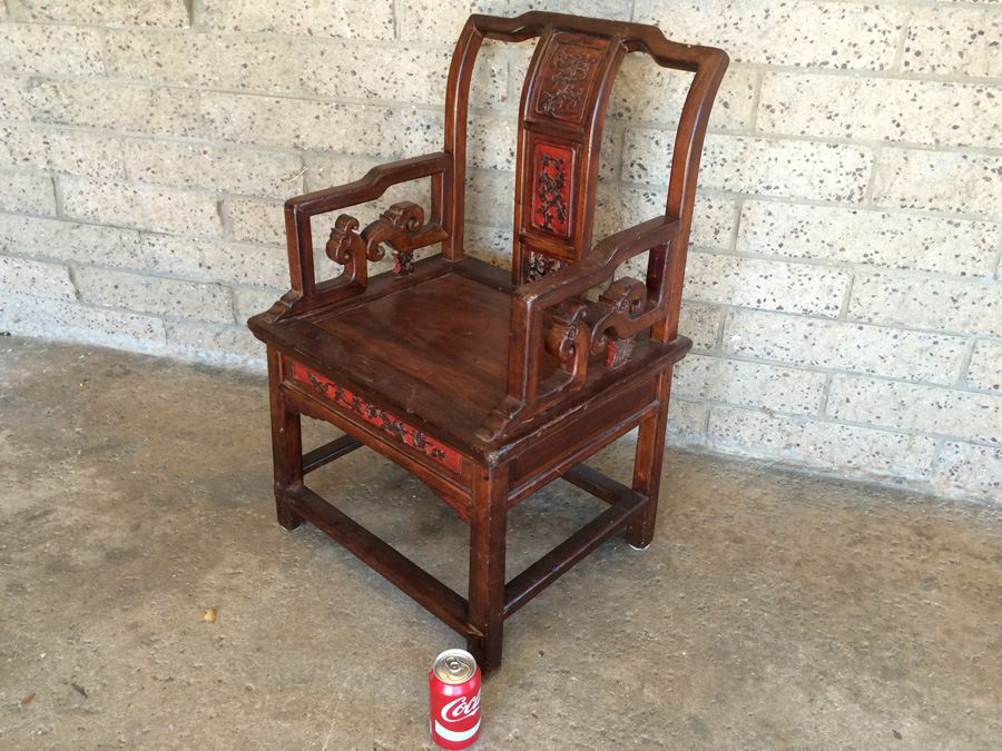 Vintage Chinese Chair with Drawer [Photo 15]