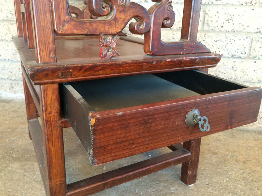 Vintage Chinese Chair with Drawer [Photo 7]