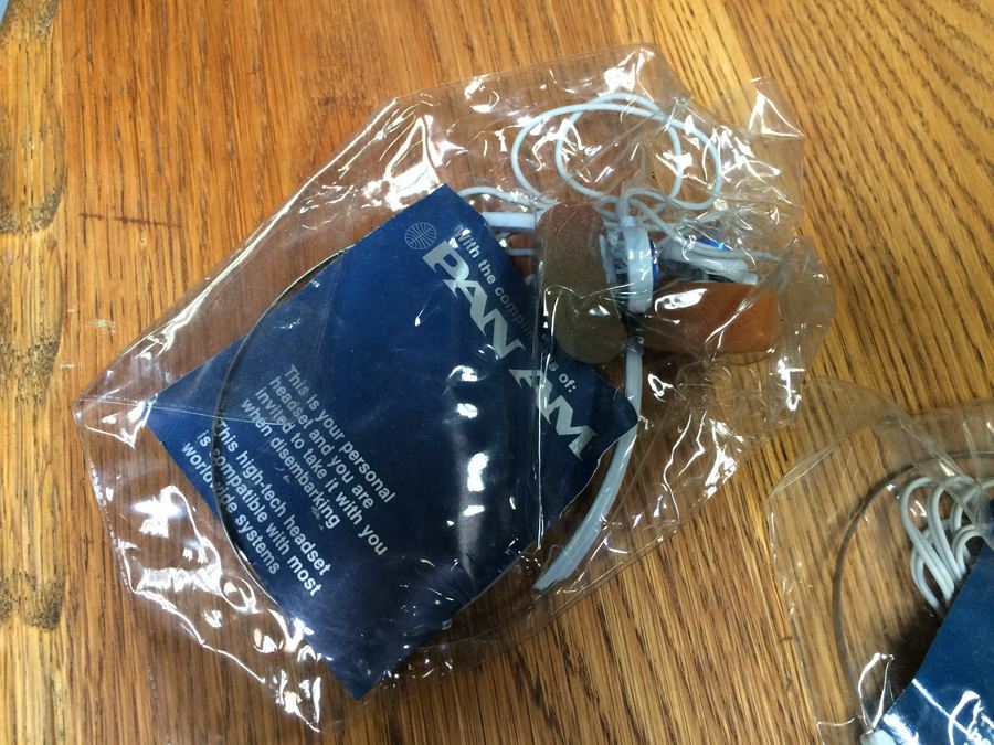 Vintage PAN AM Airlines Headsets [Photo 5]