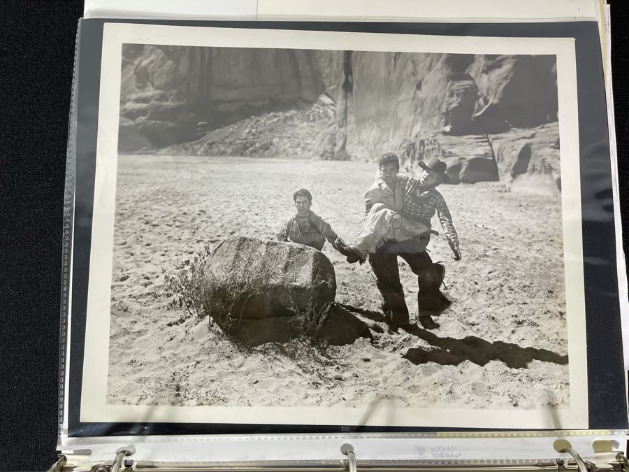 Actress Carole Mathews Old Hollywood Personal Filmography Scrapbook With Movie Scene & Set B&W Photos And Clippings Westerns - See Photos [Photo 4]