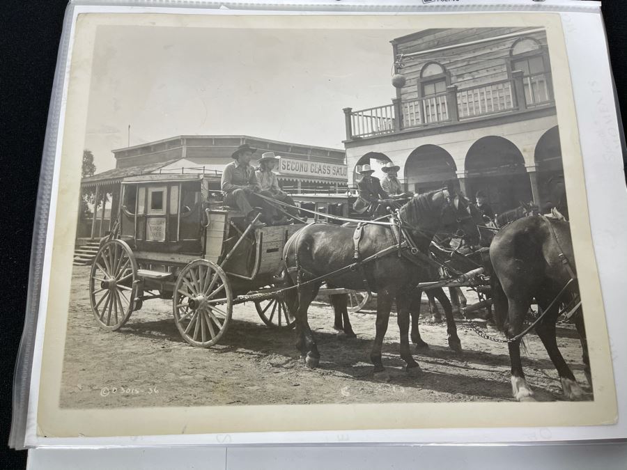 Actress Carole Mathews Old Hollywood Personal Filmography Scrapbook With Movie Scene & Set B&W Photos And Clippings Westerns - See Photos [Photo 29]