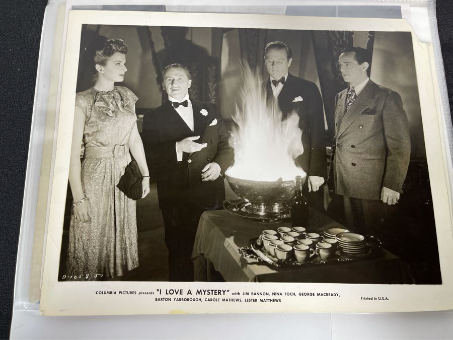 Actress Carole Mathews Old Hollywood Personal Filmography Scrapbook With Movie Scene & Set B&W Photos And Clippings Westerns - See Photos [Photo 14]