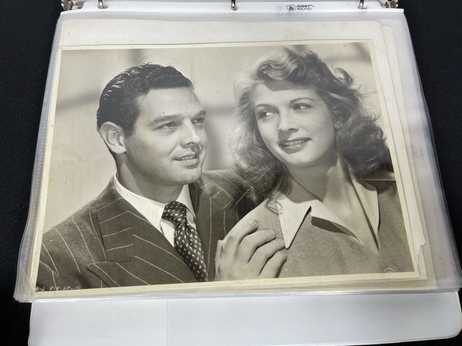 Actress Carole Mathews Old Hollywood Personal Filmography Scrapbook With Movie Scene & Set B&W Photos And Clippings Westerns - See Photos [Photo 12]