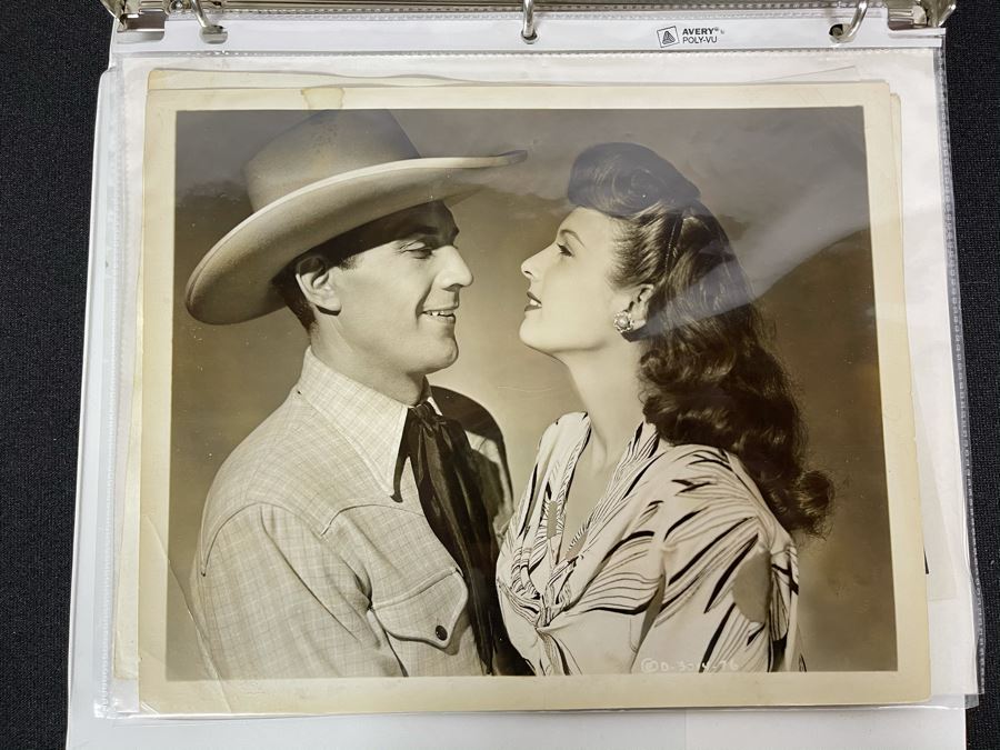 Actress Carole Mathews Old Hollywood Personal Filmography Scrapbook With Movie Scene & Set B&W Photos And Clippings Westerns - See Photos [Photo 6]