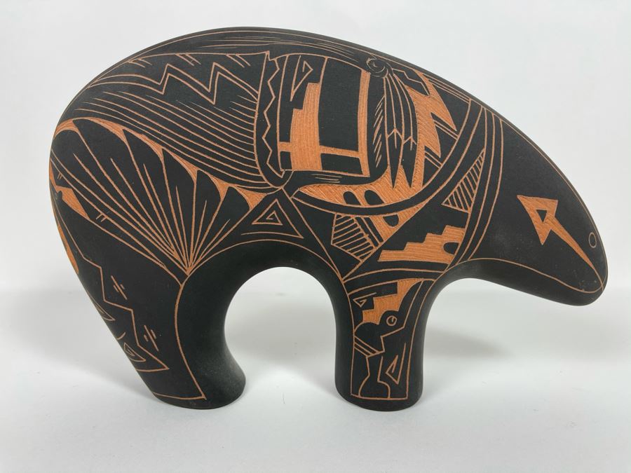 Vintage Native American Bear Pottery Signed A.C. Acoma, NM 11W X 7.5H [Photo 1]