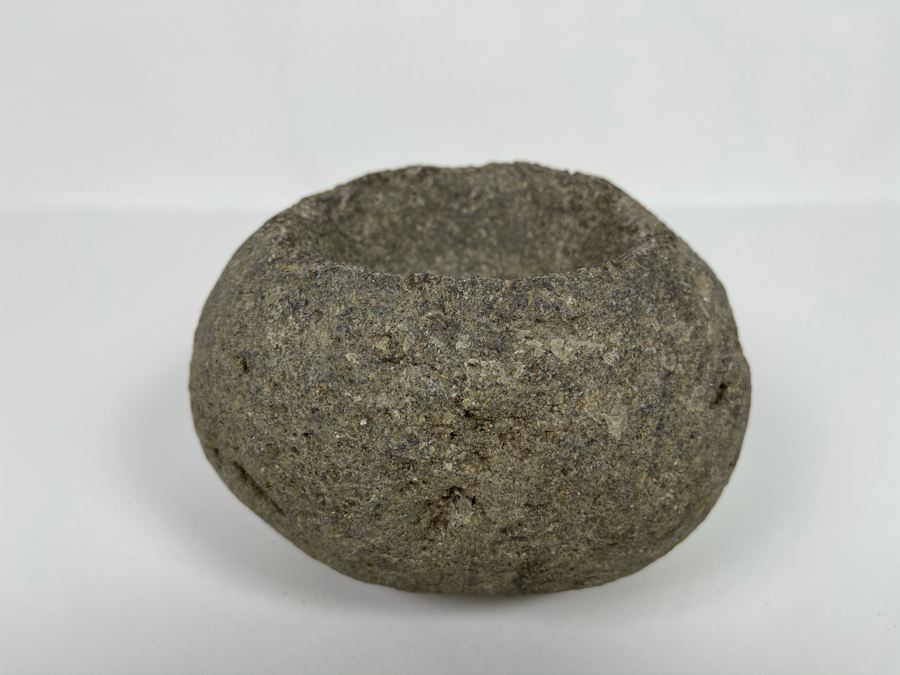 Old Native Round Metate Mealing Stone 6W X 4H [Photo 4]
