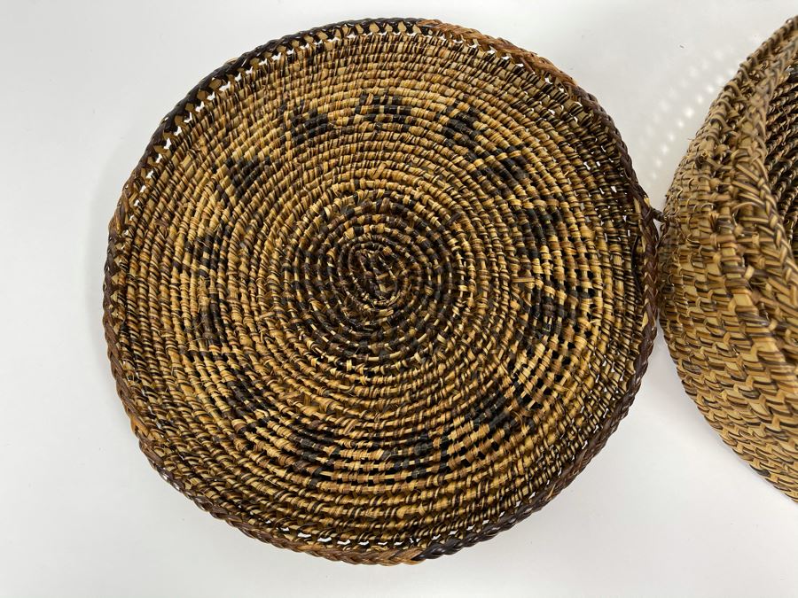 Vintage Woven Basket With Lid 8W X 3H [Photo 10]