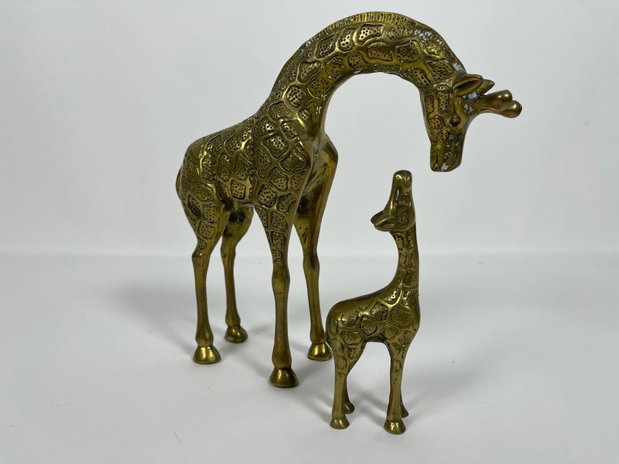 Solid Brass Giraffe With Baby By Leonard Silver Mfg Co 9W X 8.5H [Photo 7]