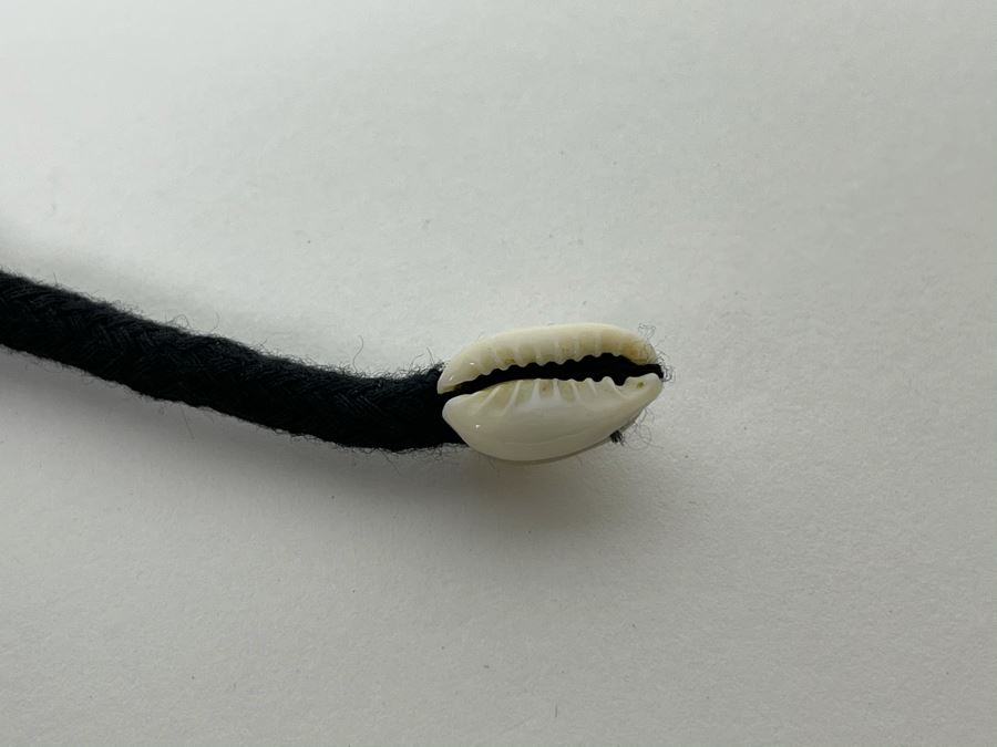 Hand Beaded Belt With Shells 30L Retails $149 [Photo 7]